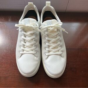 ECCO Men’s street 720 Vented Gore-Tex Waterproof Athletic Sneaker